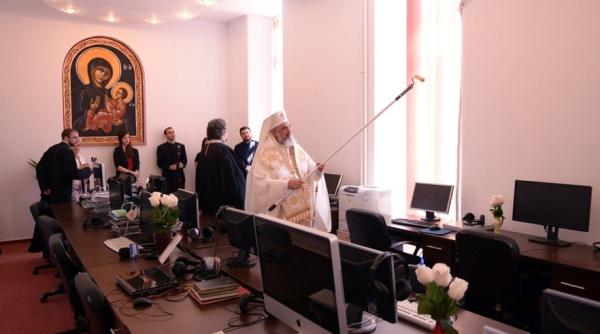 replica patriarhiei romane dupa sfin irea cu trafaletul a redac iei trinitas
