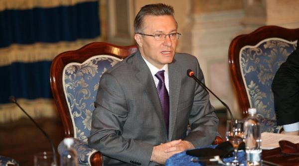 vila cat un bloc a lui cristian diaconescu dumitra cu eu il deplang e jalnic ca om