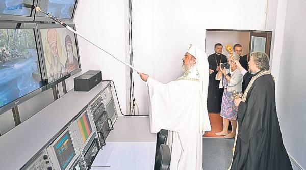 mircea badea despre trafaletul patriarhului tija pentru sfintire