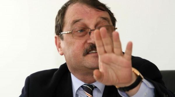 mircea basescu prima reac ie dupa difuzarea inregistrarilor cu fiul lui bercea mondial