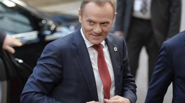 alegeri anticipate in polonia guvernul aruncat in aer de interceptari i de un scandal tip ciuvica 2002