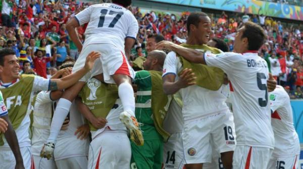 costa rica s a calificat in optimi de finala la cm 2014 dupa italia costa rica 0 1