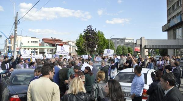 premiera pentru pp dd numirea care l aduce la guvernare