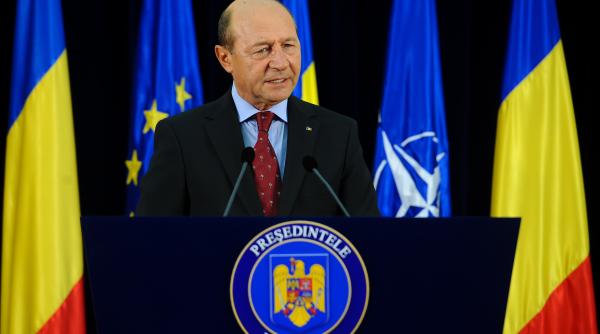 traian basescu declara ii de presa la orele 17 30