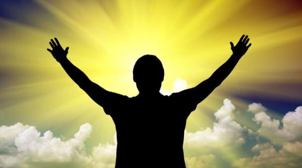 barbat internat la ospiciu pentru ca nu crede in dumnezeu