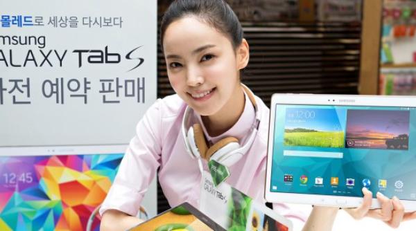 samsung a lansat cea mai puternica tableta din lume