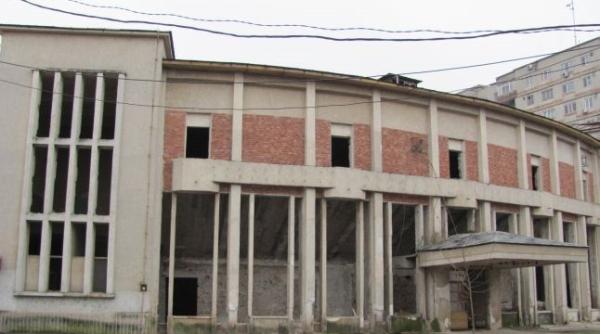 autorita ile se gandesc sa deschida un nou cinematograf in alexandria