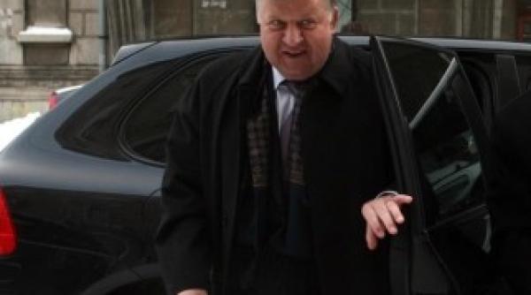 ca uneanu prins in scandalul mitei pentru stavarache primarul bacaului eliberat sub control judiciar