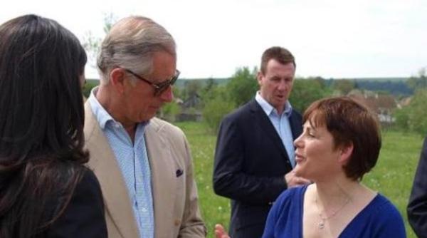 prin ul charles apropiat de o romanca vezi cine este