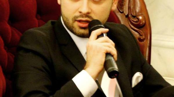 razvan zamfir dovada ca antonescu va ca tiga in fa a lui iohannis la alegerile preziden iale