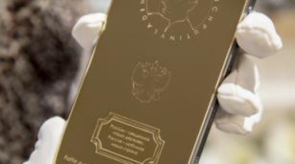 iphone din aur gravat cu chipul lui vladimir putin vezi cat costa