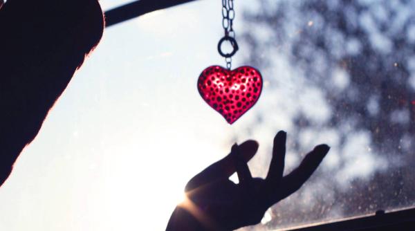 motive pentru care o femeie i i va in ela partenerul cu o alta femeie