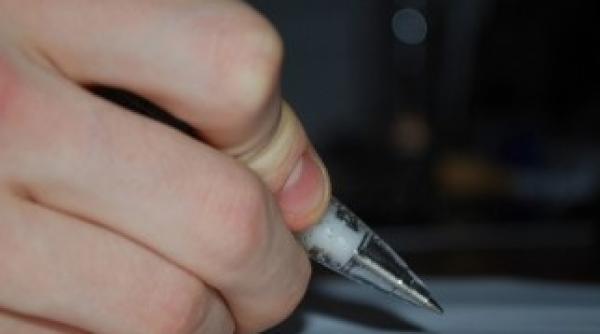 bac 2014 o eleva aproape de a naste in timpul examenului