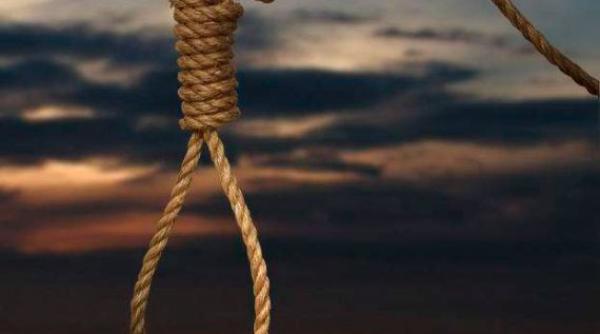 doi soti pensionari din harghita s au spanzurat motivul este socant