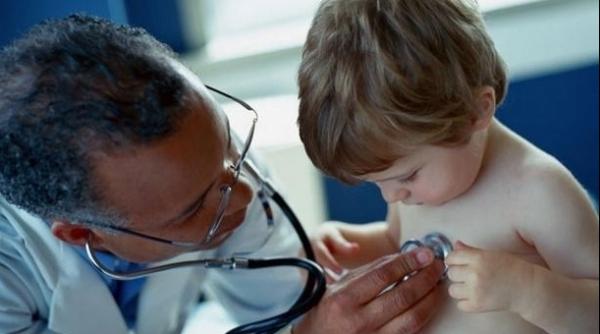 parintii mai au o zi libera pe an traian basescu a promulgat legea