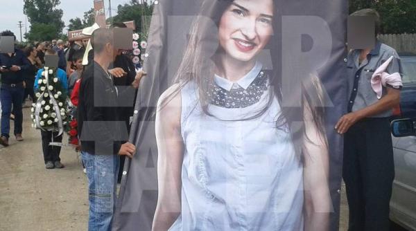 ionela macovei a fost inmormantata cre tine te