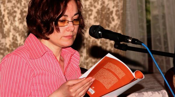 poezii de nina cassian i doina ioanid in top cele mai frumoase poezii de dragoste din lume