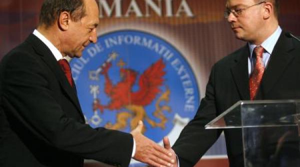 basescu da de pamant cu mru dupa atacurile la udrea