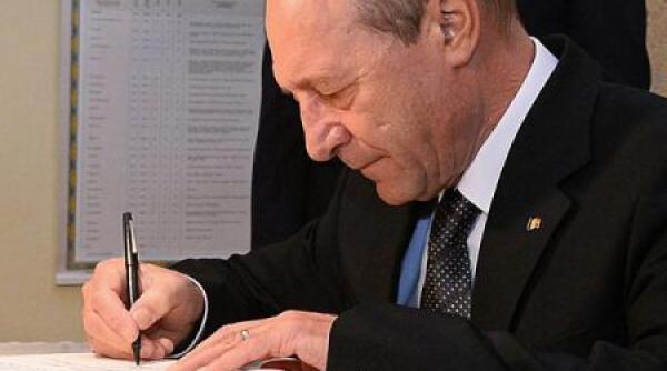 basescu m am gandit sa demisionez