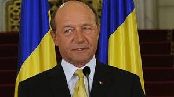 traian basescu dauneaza dreptei spune ion cristoiu