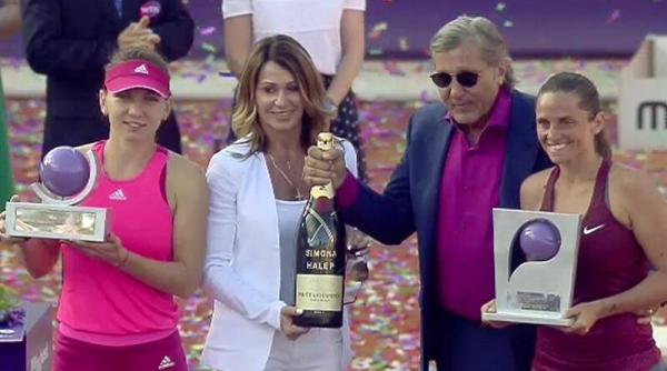 victor ponta singurul huiduit la meciul simonei halep primul mesaj al premierului