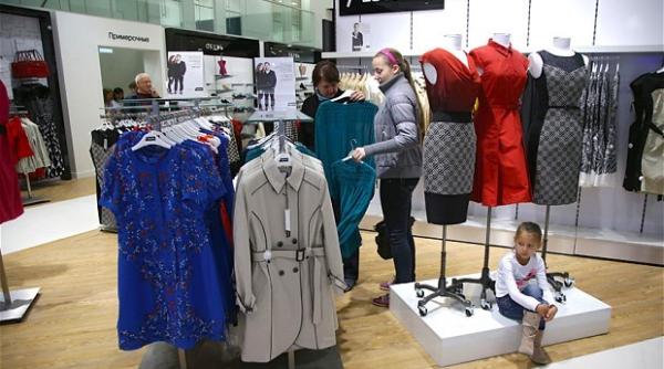 debenhams revine in romania