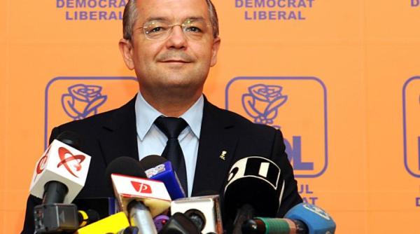 emil boc neaga ca e vizat de dna in dosarul privind achizi iile it