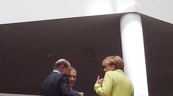 traian basescu angela merkel fotografii de la consiliul european