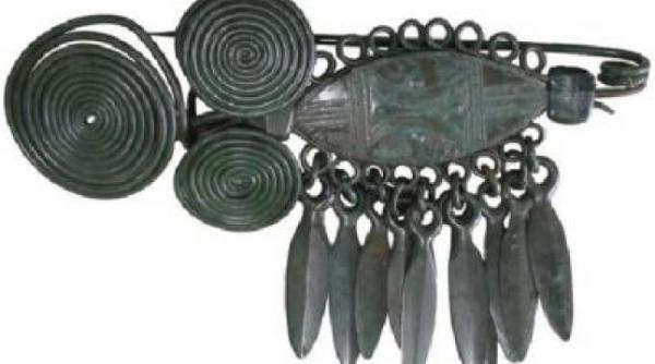 fibula de la suseni o comoara unica in lume