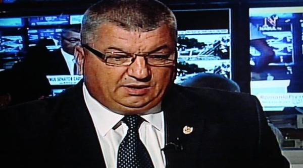 senatorul constantin popa ar fi lovit un poli ist in sediul poli iei