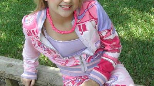 doliu la hollywood skye mccole bartusiak a decedat avea 21 de ani