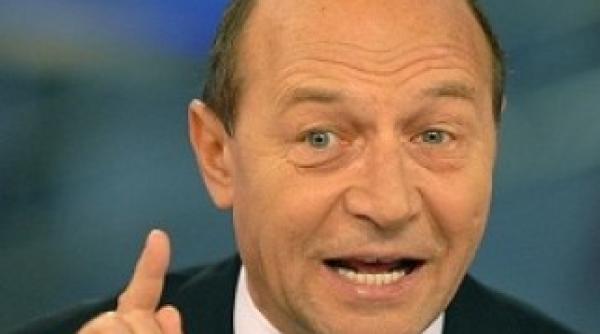 basescu romania are o vecinatate imediata cu rusia