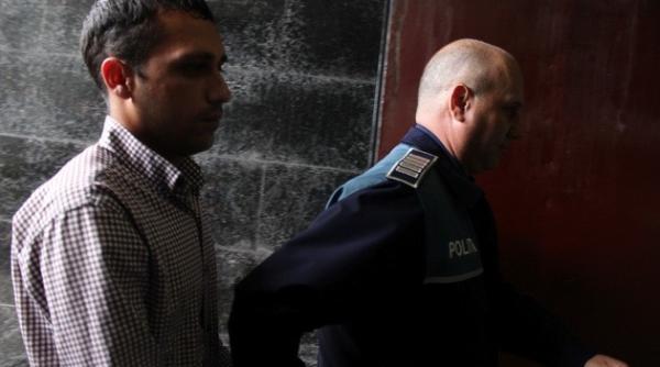 ginerele lui bercea mondial ramane in arest