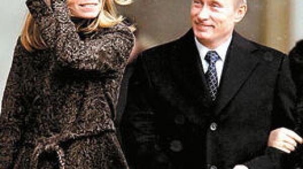 expulzarea fiicei lui vladimir putin din olanda ceruta de un primar