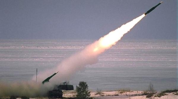 mh17 primele ipoteze in cazul avionului doborat depresurizare in urma unei explozii