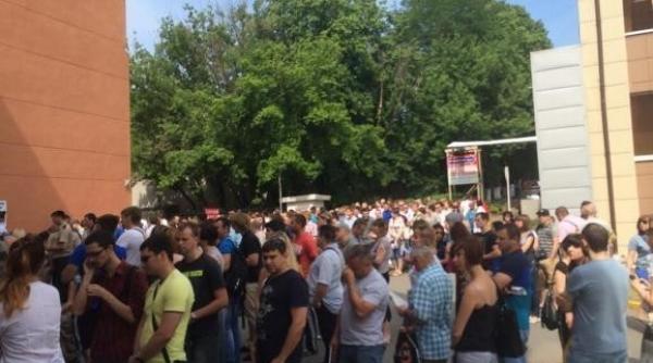 peste 730 000 de ucraineni au parasit ucraina de la inceputul conflictului