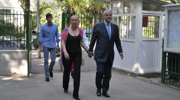 adrian nastase scrisoare emo ionanta de la dana nastase so ia sa