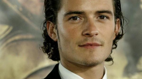 orlando bloom a vrut sa l bata pe justin bieber video