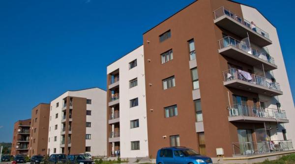 romanii datori la creditele ipotecare ar putea scapa temporar de executarea silita