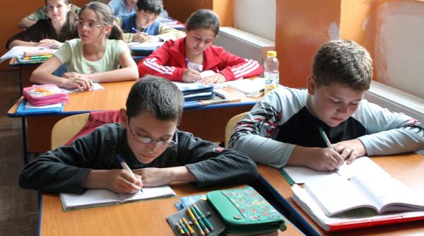 frac ii tabla inmul irii i fizica in clasa a ii a cum vad profesorii noua programa colara