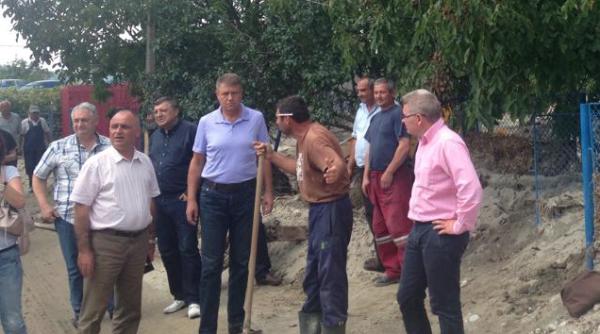 klaus iohannis in zonele afectate de inunda ii video