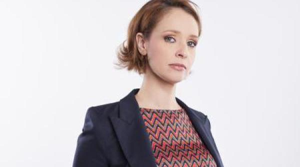 maria coman la plimbare la cotroceni cred ca traian basescu e in concediu