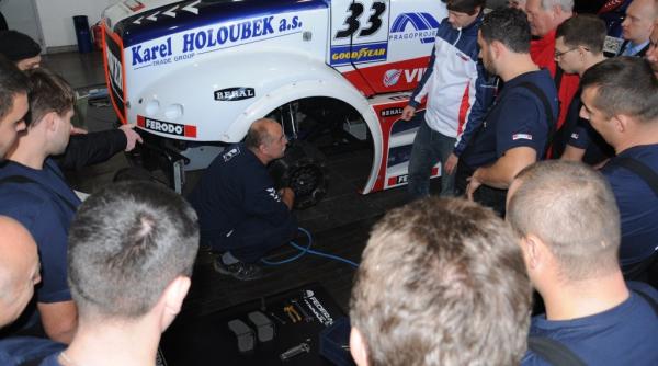 federal mogul partenerul buggyra in cursele de camioane fia