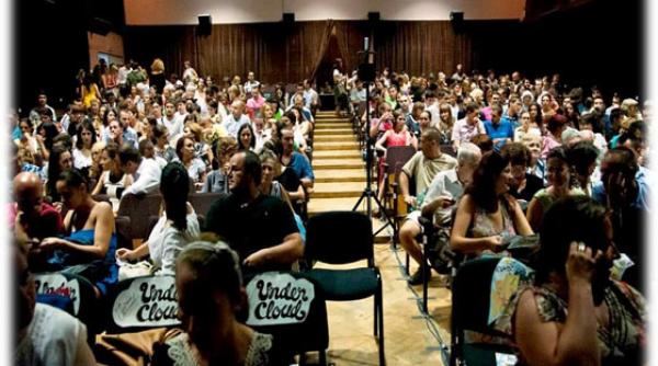 underclound devine festival interna ional i bursa de spectacole