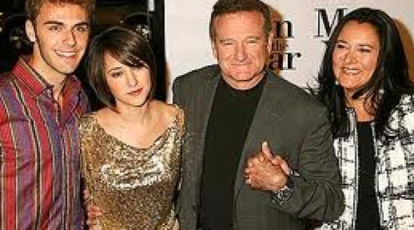 actorul robin williams gasit mort in casa