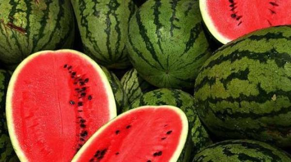 cum alegi un pepene perfect copt fara sa ii faci dop