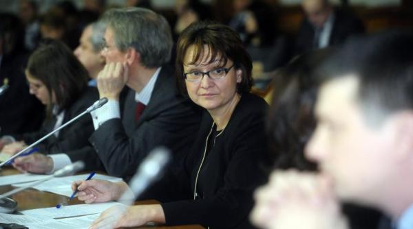 narcisa iorga o contrazice pe laura georgescu cu privire la antena 3