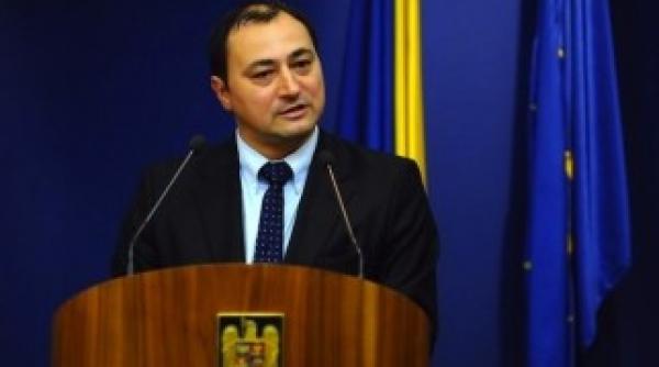 palada sa dea dumnezeu sa avem doar recesiuni dintr astea