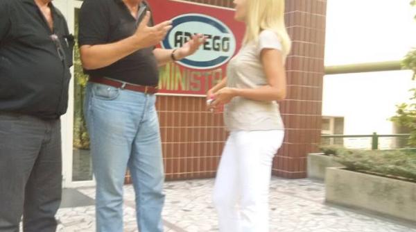 elena udrea imagini inedite la targul me te ugarilor i poarta sarutului