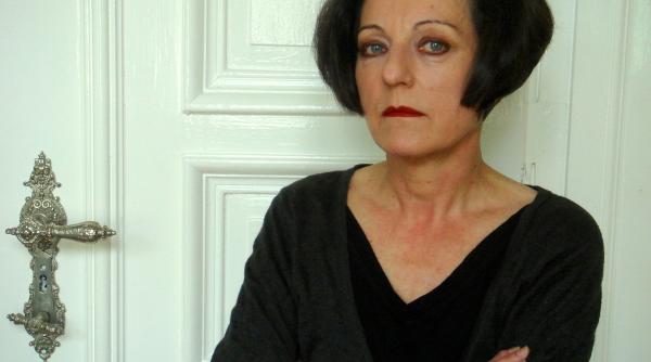 herta m ller in mijlocul unui scandal politic in germania